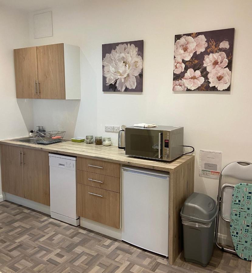 Private 1St Floor Apartment - Perfect For Port Of Dover, Eurotunnel And Short Stays Kültér fotó